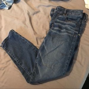 American Eagle skinny jeans